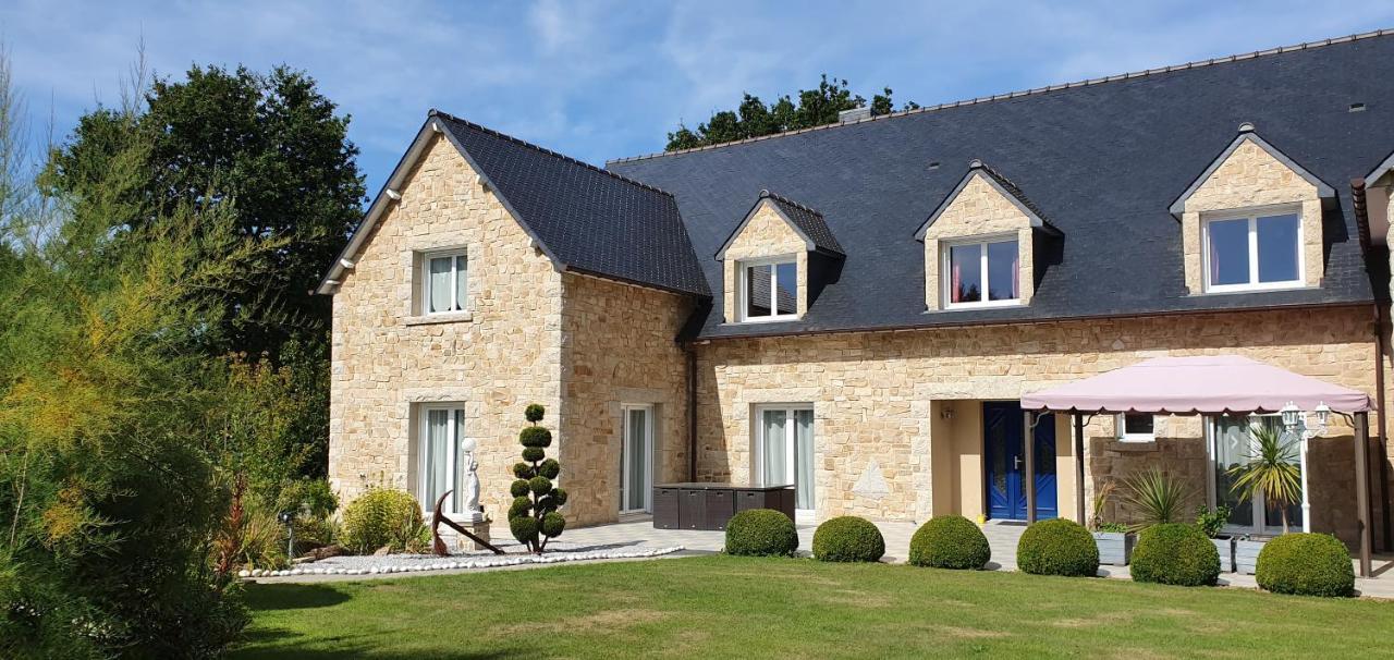 Les Centauris Pléguien Exterior foto